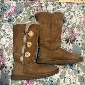 SOLD!! boots